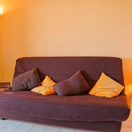 Studio Le Capitole-7 * Frejus